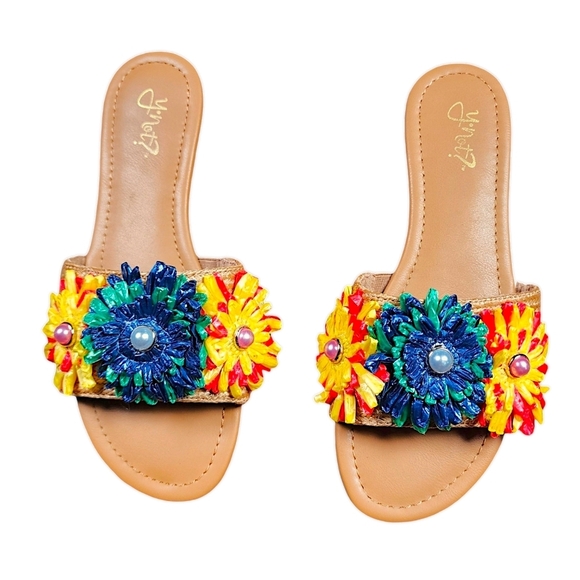 Women's Y-Not Fairytales Flower Embellished Sandals Size 7 1/2 M Like New - Picture 1 of 5
